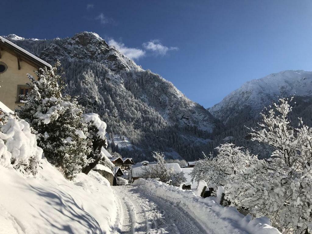 Ancienne Ecole Du Mont Daire Servoz Dış mekan fotoğraf